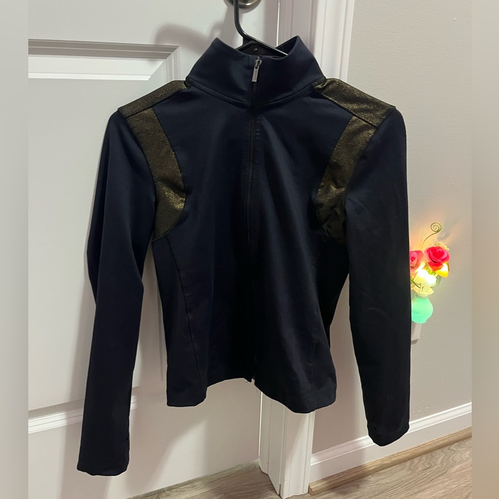 athletic zip up